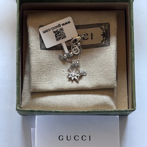Gucci Flora Diamond Charm Bracelet Sterling Silver - Picture 11 of 12